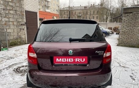 Skoda Fabia II, 2011 год, 750 000 рублей, 3 фотография