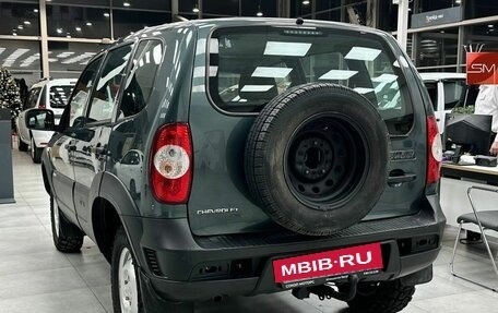 Chevrolet Niva I рестайлинг, 2018 год, 828 900 рублей, 4 фотография