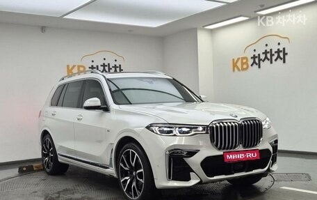 BMW X7, 2021 год, 8 926 000 рублей, 1 фотография