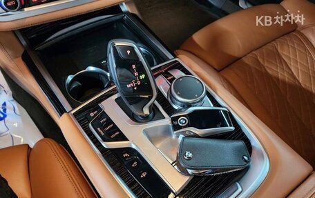 BMW 7 серия, 2021 год, 7 800 000 рублей, 14 фотография