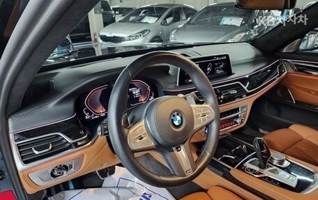 BMW 7 серия, 2021 год, 7 800 000 рублей, 7 фотография