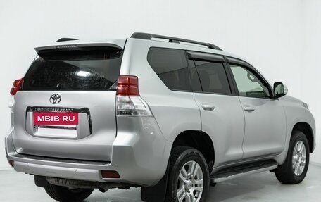 Toyota Land Cruiser Prado 150 рестайлинг 2, 2012 год, 2 899 000 рублей, 5 фотография