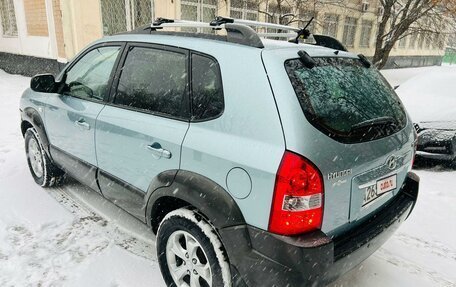 Hyundai Tucson III, 2008 год, 1 165 000 рублей, 7 фотография