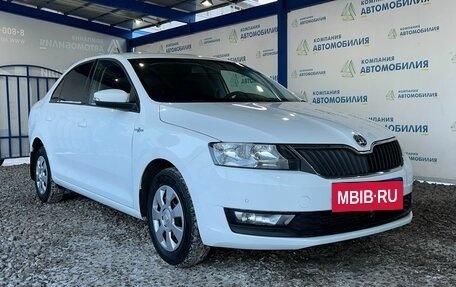 Skoda Rapid I, 2019 год, 1 199 000 рублей, 7 фотография