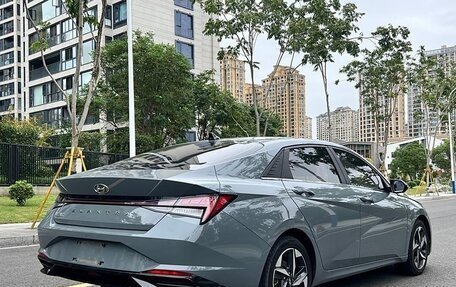 Hyundai Elantra, 2021 год, 1 500 000 рублей, 4 фотография