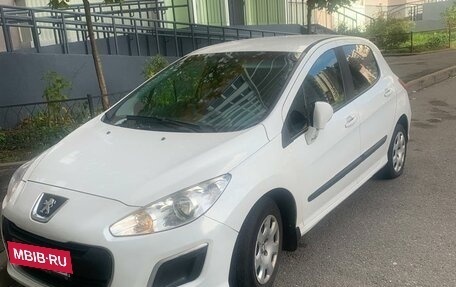 Peugeot 308 II, 2011 год, 510 000 рублей, 3 фотография