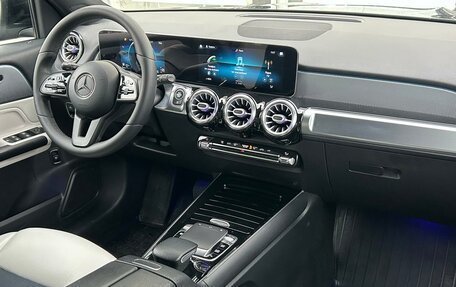 Mercedes-Benz GLB, 2020 год, 4 089 000 рублей, 13 фотография