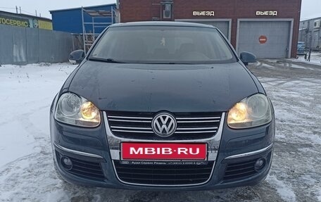 Volkswagen Jetta VI, 2008 год, 750 000 рублей, 1 фотография