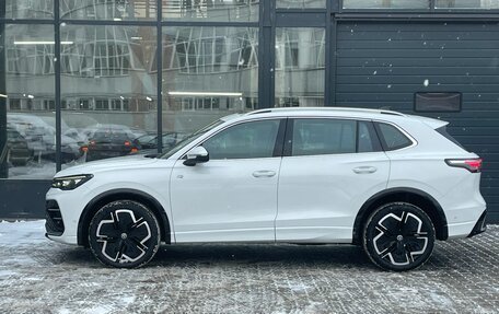 Volkswagen Tiguan, 2024 год, 6 450 000 рублей, 2 фотография