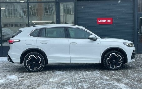 Volkswagen Tiguan, 2024 год, 6 450 000 рублей, 3 фотография