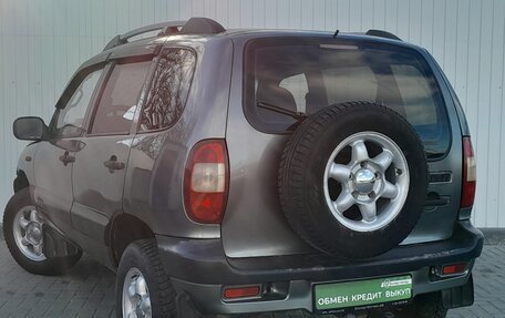 Chevrolet Niva I рестайлинг, 2005 год, 550 000 рублей, 3 фотография