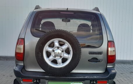 Chevrolet Niva I рестайлинг, 2005 год, 550 000 рублей, 8 фотография