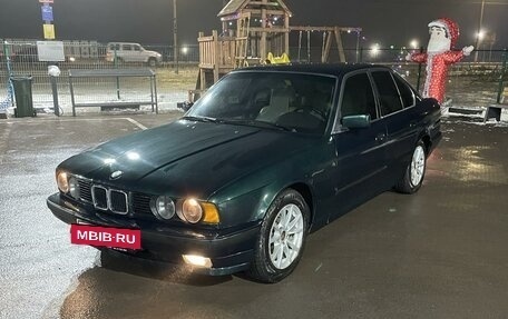 BMW 5 серия, 1993 год, 690 000 рублей, 2 фотография