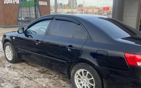 Hyundai Sonata VI, 2010 год, 920 000 рублей, 3 фотография