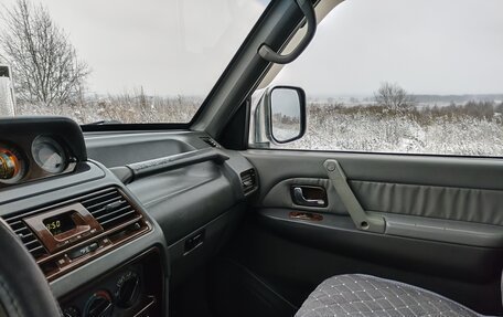 Mitsubishi Pajero III рестайлинг, 1998 год, 780 000 рублей, 14 фотография