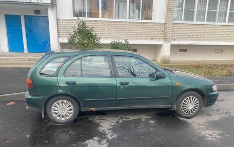 Nissan Almera, 1997 год, 110 000 рублей, 2 фотография