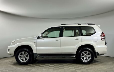 Toyota Land Cruiser Prado 120 рестайлинг, 2005 год, 1 799 000 рублей, 3 фотография