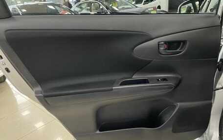 Toyota Wish II, 2012 год, 1 547 000 рублей, 19 фотография