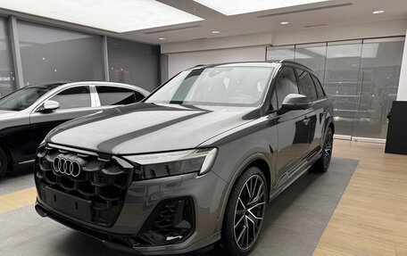 Audi Q7, 2023 год, 16 500 000 рублей, 2 фотография