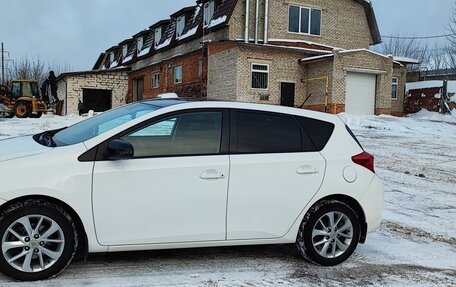 Toyota Auris II, 2014 год, 1 350 000 рублей, 11 фотография