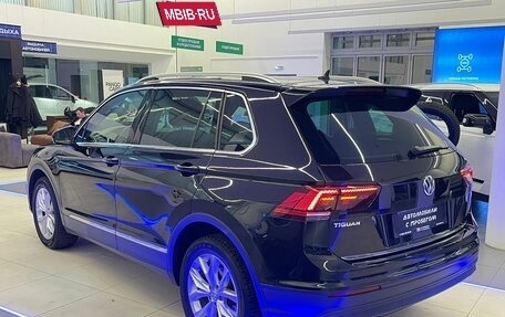 Volkswagen Tiguan II, 2017 год, 2 325 000 рублей, 7 фотография