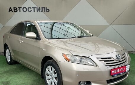 Toyota Camry, 2007 год, 990 000 рублей, 2 фотография