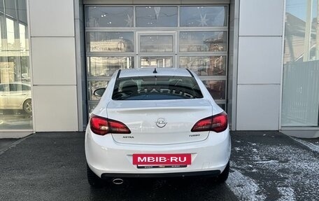 Opel Astra J, 2013 год, 990 000 рублей, 6 фотография