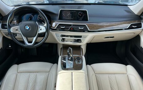 BMW 7 серия, 2016 год, 4 059 000 рублей, 14 фотография