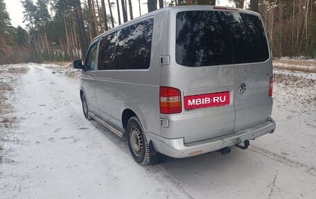 Volkswagen Transporter T5 рестайлинг, 2006 год, 1 020 000 рублей, 6 фотография