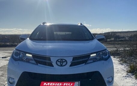 Toyota RAV4, 2013 год, 2 200 000 рублей, 2 фотография