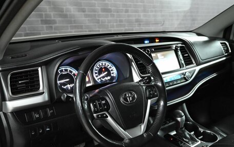 Toyota Highlander III, 2014 год, 3 500 000 рублей, 12 фотография