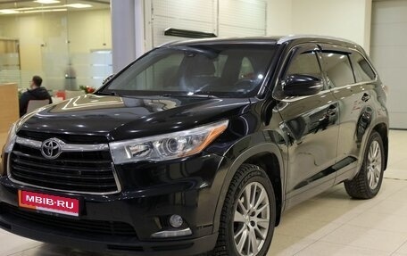 Toyota Highlander III, 2014 год, 3 000 000 рублей, 1 фотография