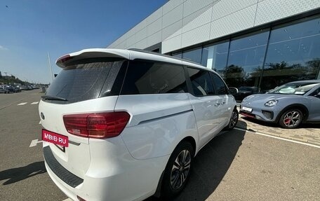 KIA Carnival III, 2018 год, 2 700 000 рублей, 6 фотография