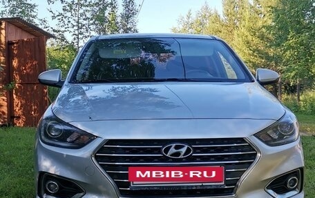 Hyundai Solaris II рестайлинг, 2017 год, 1 500 000 рублей, 5 фотография