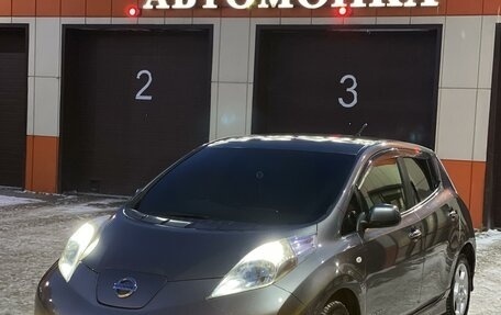 Nissan Leaf I, 2012 год, 1 550 000 рублей, 2 фотография