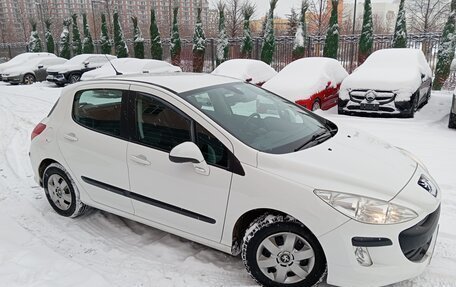 Peugeot 308 II, 2010 год, 765 000 рублей, 3 фотография