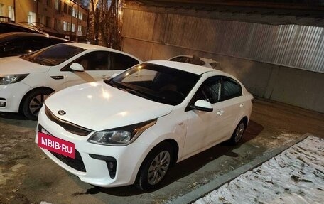 KIA Rio IV, 2018 год, 1 000 000 рублей, 17 фотография