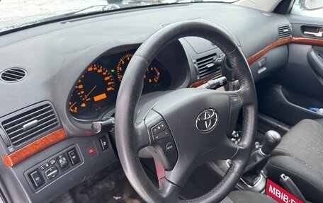 Toyota Avensis III рестайлинг, 2007 год, 900 000 рублей, 2 фотография