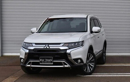 Mitsubishi Outlander III рестайлинг 3, 2020 год, 2 591 000 рублей, 2 фотография