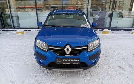 Renault Sandero II рестайлинг, 2016 год, 1 077 000 рублей, 2 фотография