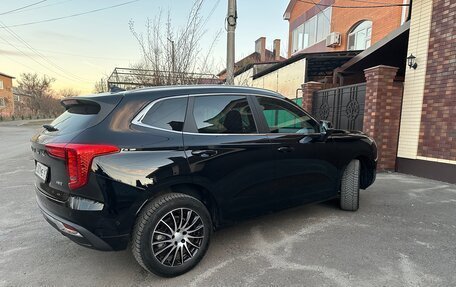 Haval Jolion, 2023 год, 2 250 000 рублей, 4 фотография