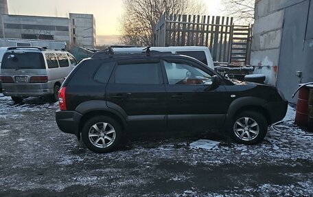 Hyundai Tucson III, 2008 год, 845 000 рублей, 3 фотография