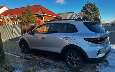 KIA Rio IV, 2021 год, 1 900 000 рублей, 3 фотография