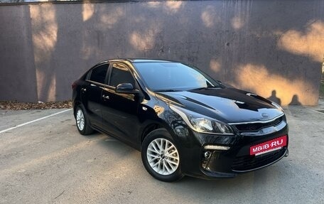 KIA Rio IV, 2018 год, 1 730 000 рублей, 3 фотография