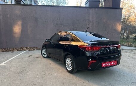 KIA Rio IV, 2018 год, 1 730 000 рублей, 8 фотография