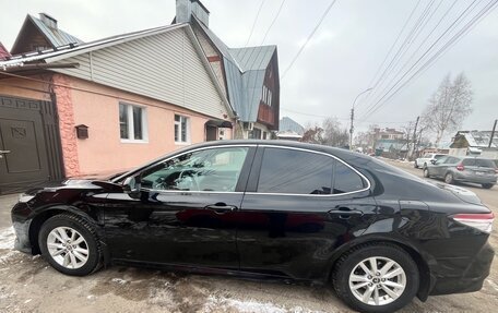 Toyota Camry, 2020 год, 2 900 000 рублей, 6 фотография