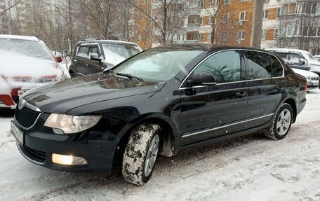 Skoda Superb III рестайлинг, 2011 год, 950 000 рублей, 3 фотография