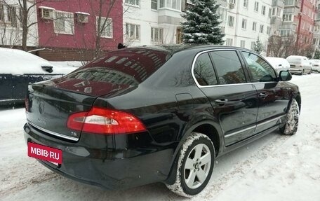 Skoda Superb III рестайлинг, 2011 год, 950 000 рублей, 8 фотография