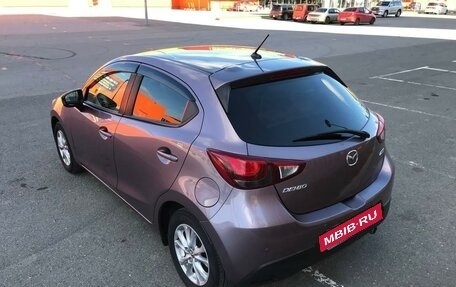 Mazda Demio IV, 2015 год, 850 000 рублей, 11 фотография