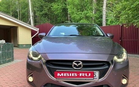 Mazda Demio IV, 2015 год, 850 000 рублей, 14 фотография